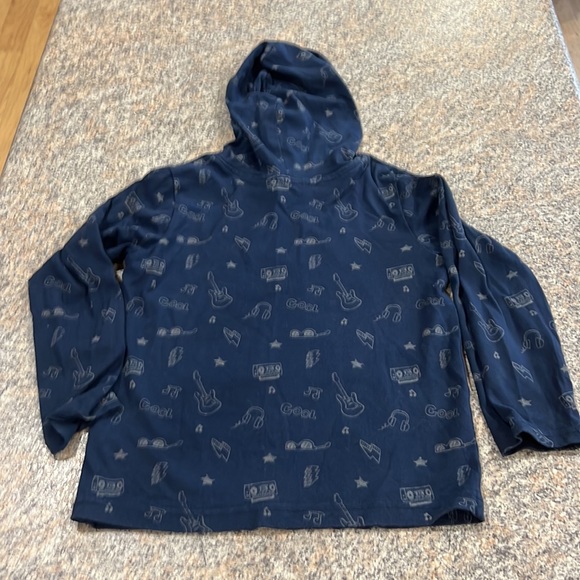 Granite walls, hooded T-shirt, size 5T - Picture 6 of 8